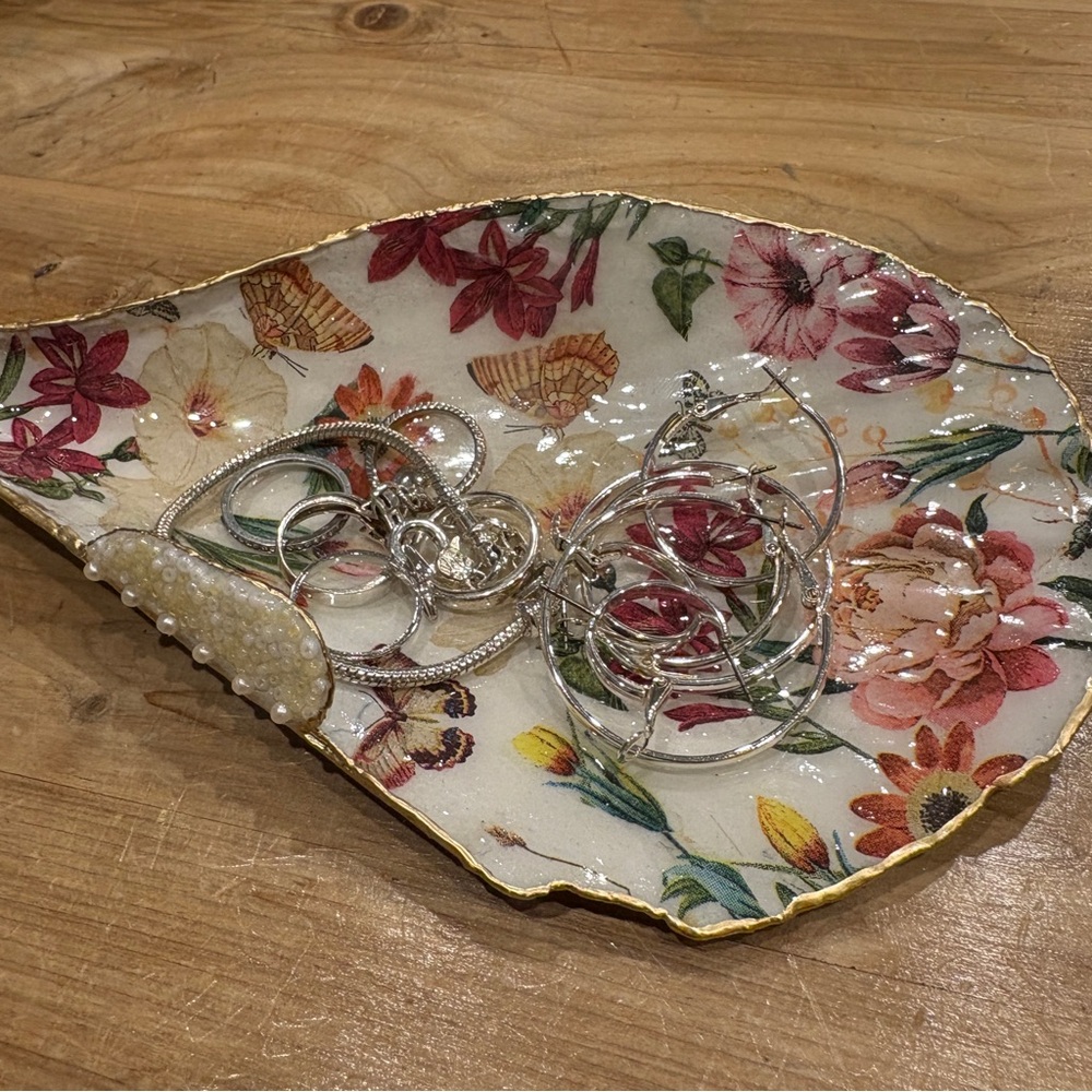 Floral and Butterfly Large Decoupage shell trinket dish